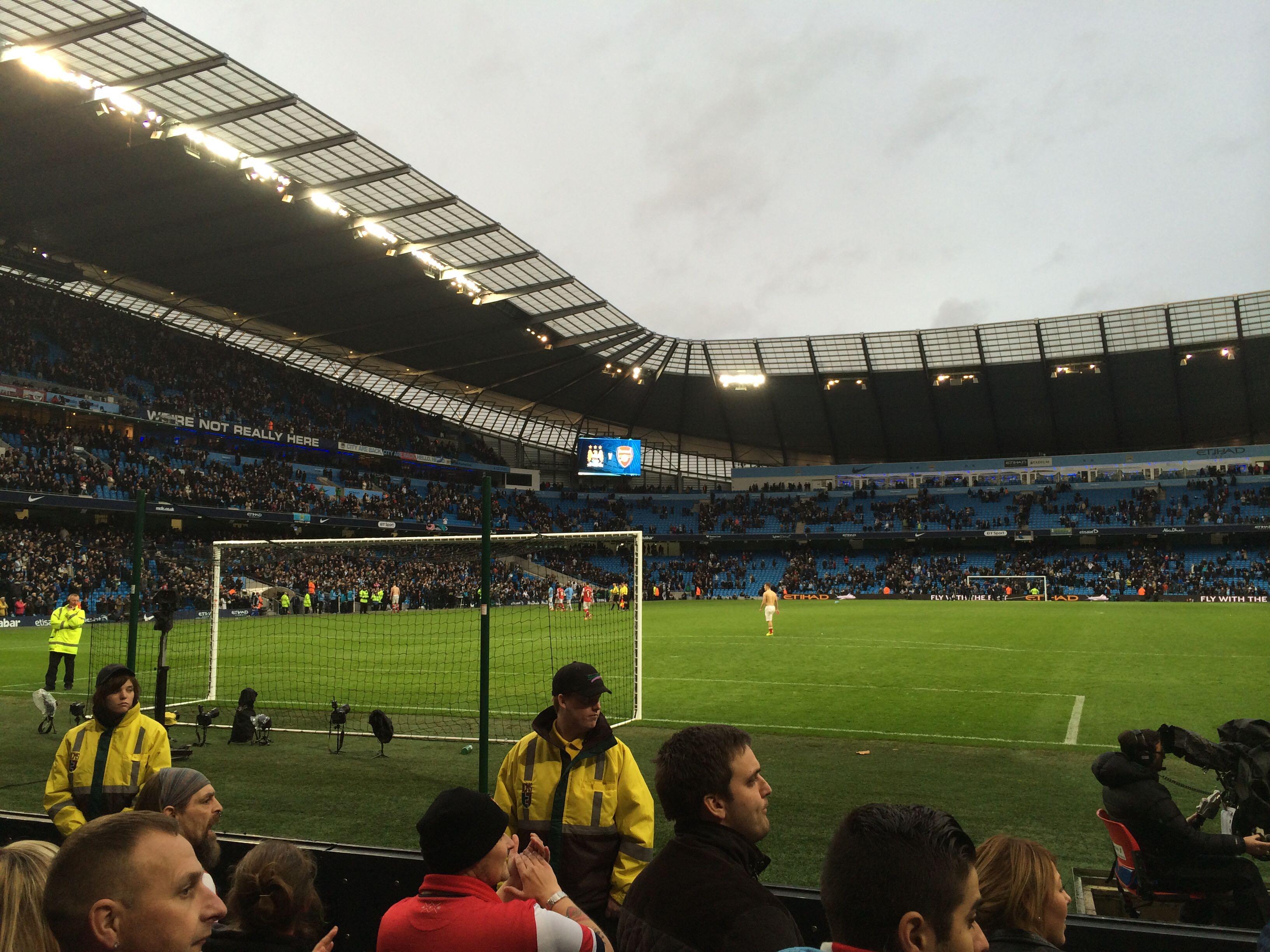 也彰顯了約 也彰顯了約